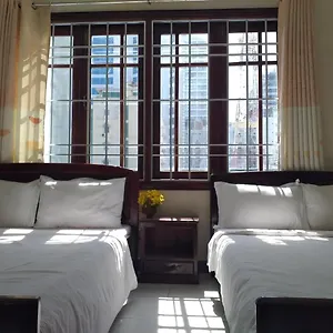 Happy House Or Aquatic Ocean - 64 Tran Phu Street Отель Нячанг